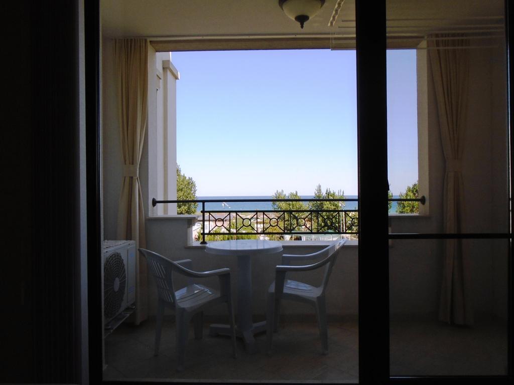 Nedev'S Apartments In Kavatsi Area Szozopol Kültér fotó
